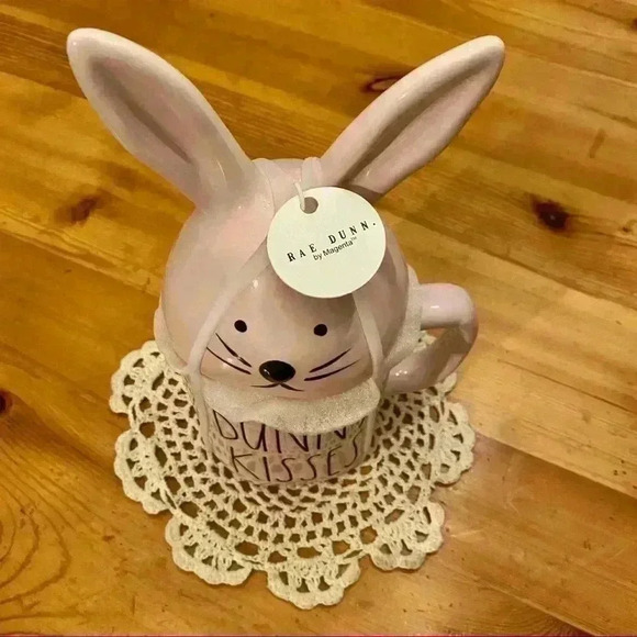 Rae Dunn Bunny Kisses Mug with lid - Picture 3 of 6
